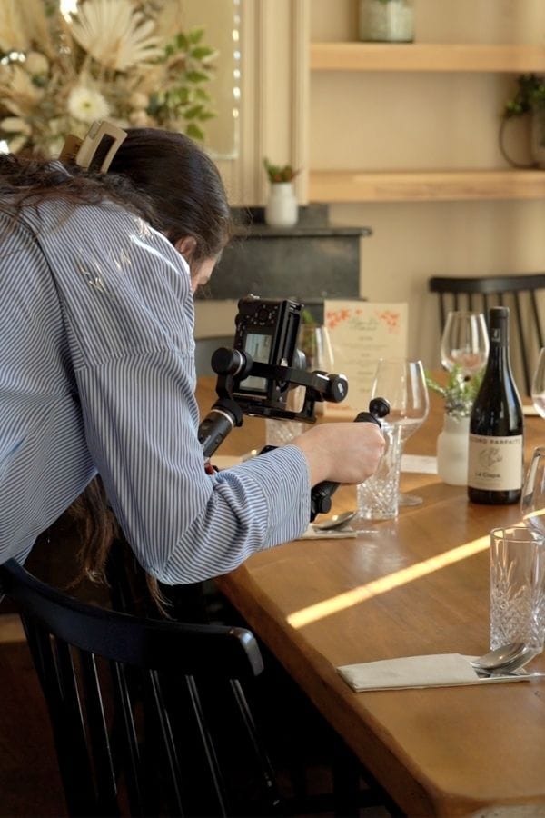 community manager toulouse fanny correia